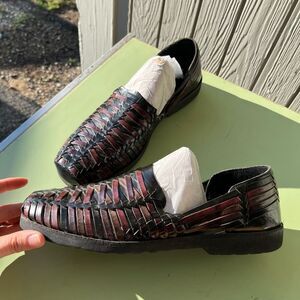 Vintage Sunsteps Black & Burgundy Woven Leather Slip-On Shoes Size 11 India